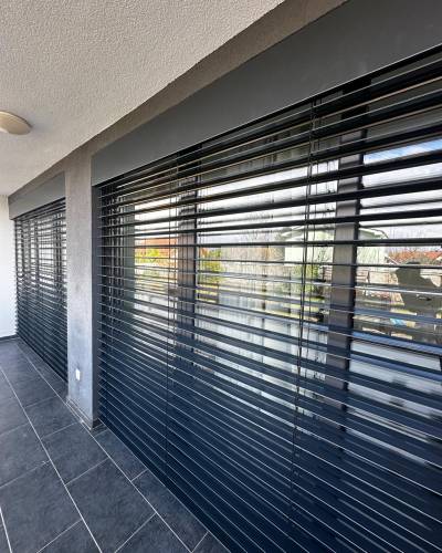 Exteriérové žalúzie na balkóne